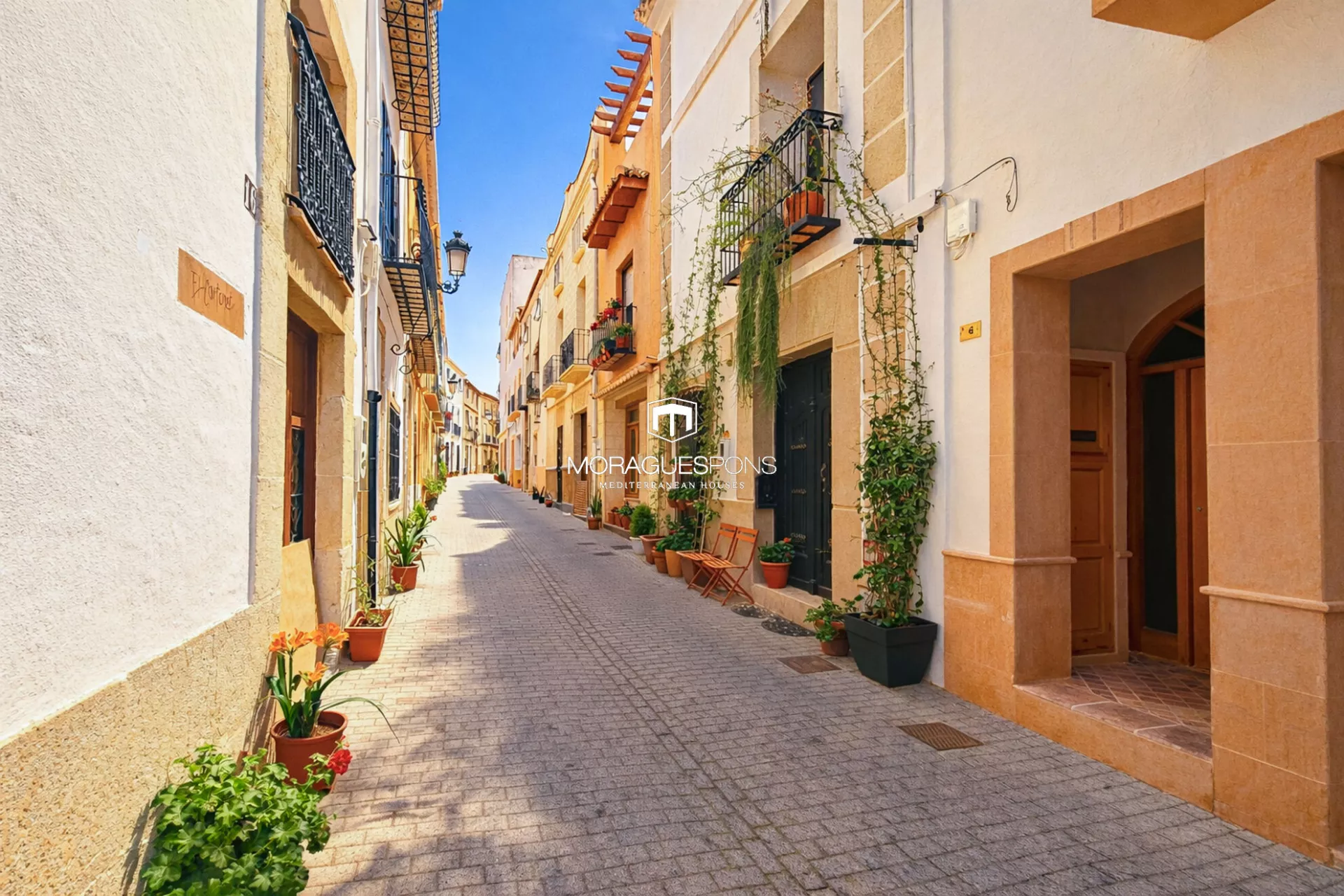 Maison de village avec garage et grande terrasse dans le centre historique de Teulada - 1/36