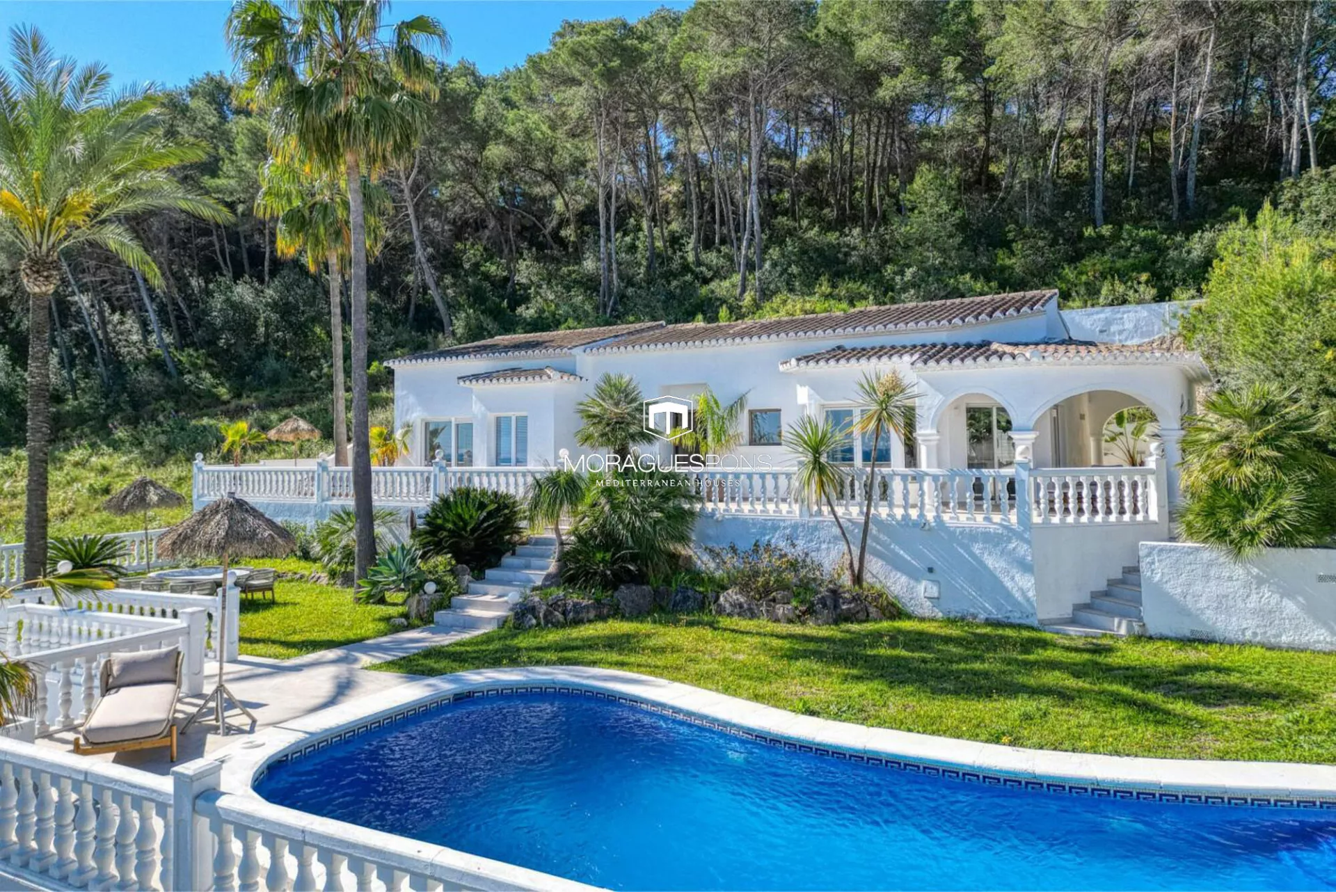 Villa rénovée avec vue sur la mer à Jávea - 3/34