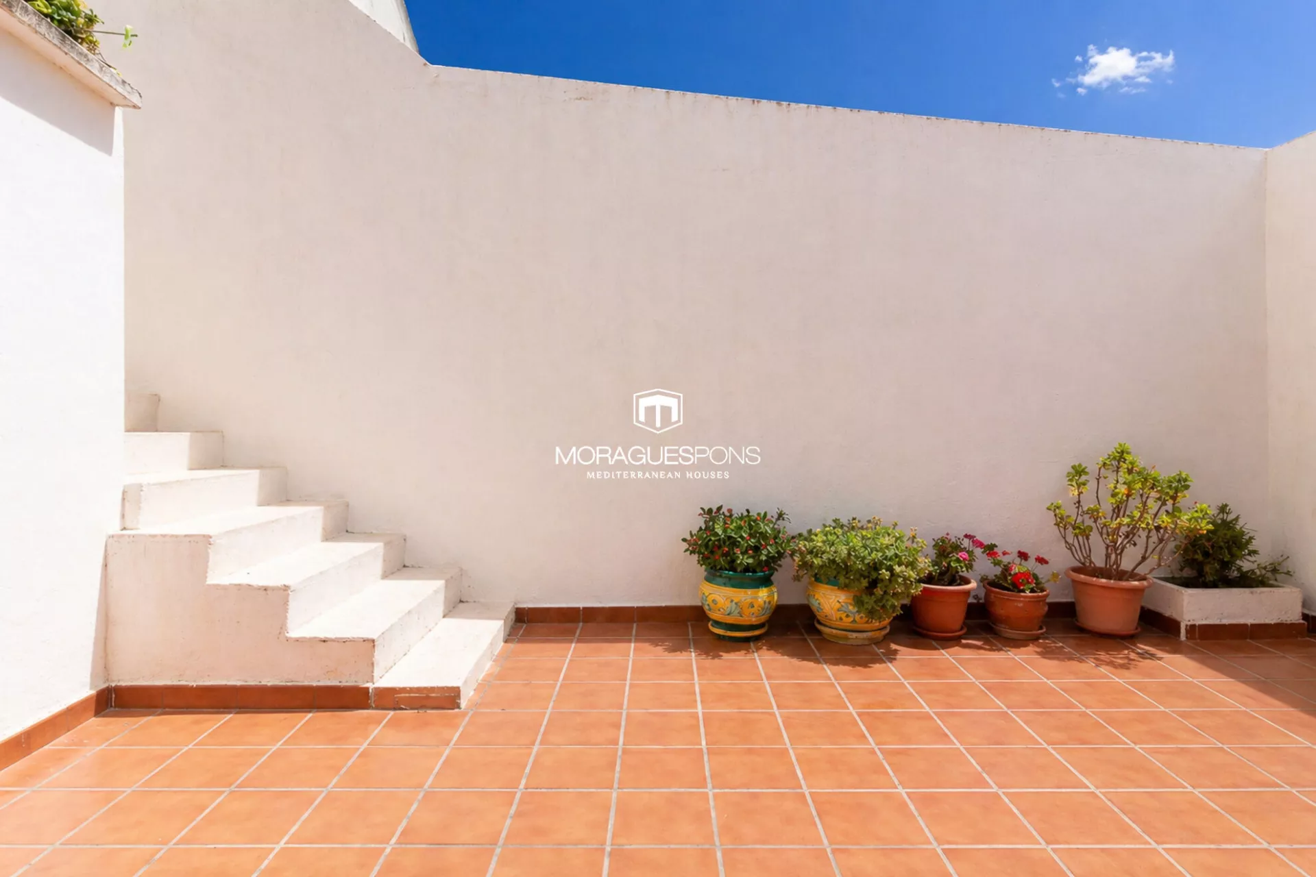 Casa de pueblo en venta en Jávea – Gran oportunidad de reforma con vistas al casco histórico - 4/26
