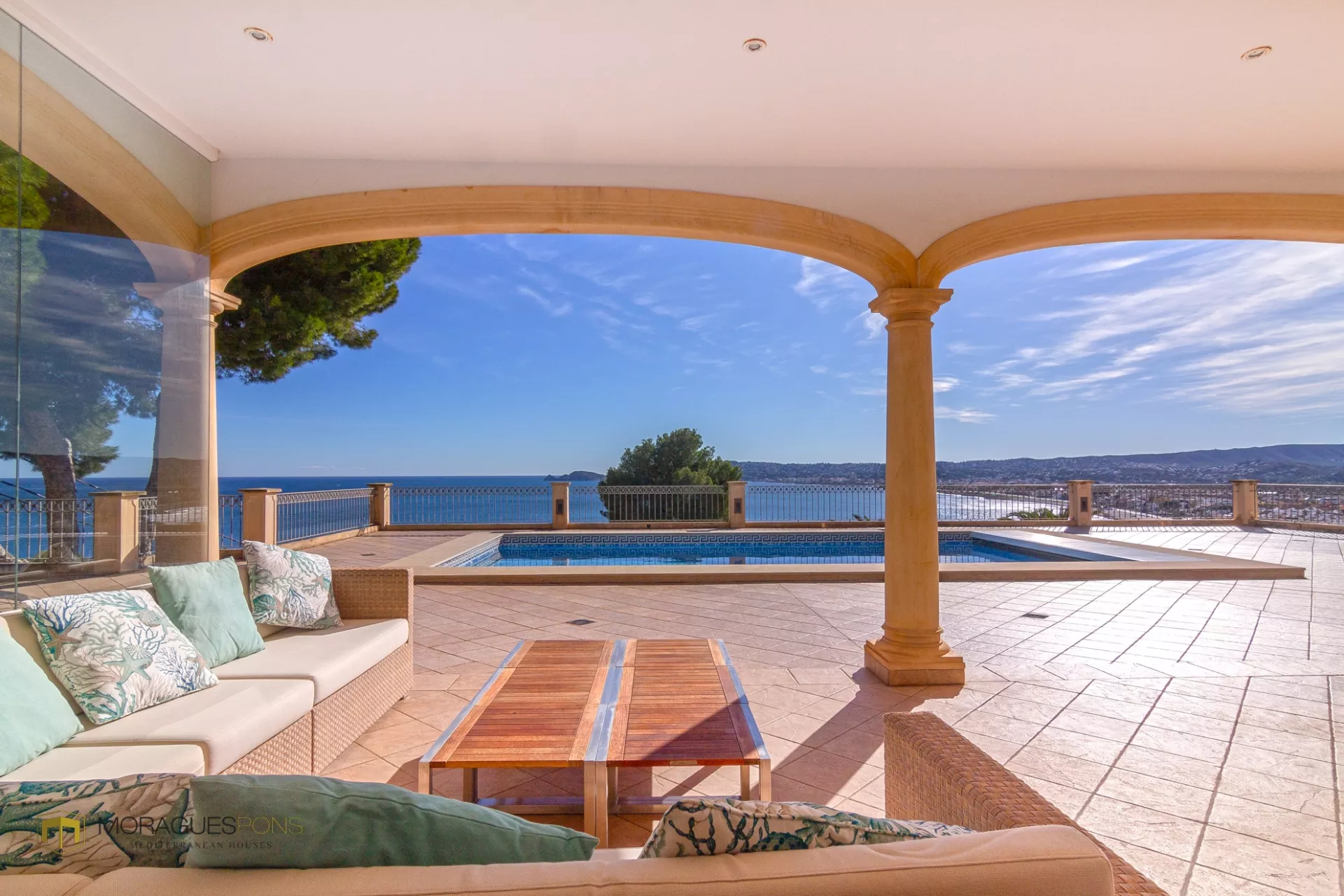Luxe villa in Jávea: Exclusiviteit en zeezicht - 1/48