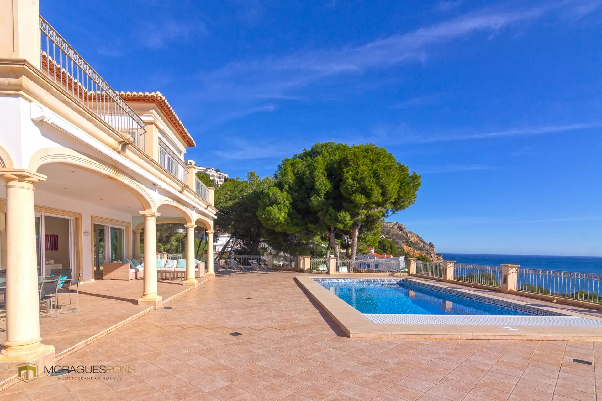 Luxe villa in Jávea: Exclusiviteit en zeezicht - 4/48