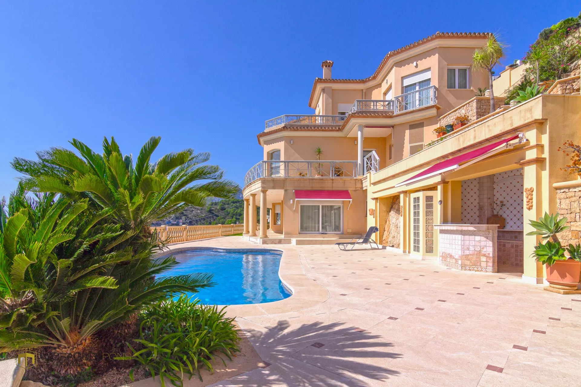 Luxe villa met uitzicht op zee in Jávea - 2/37