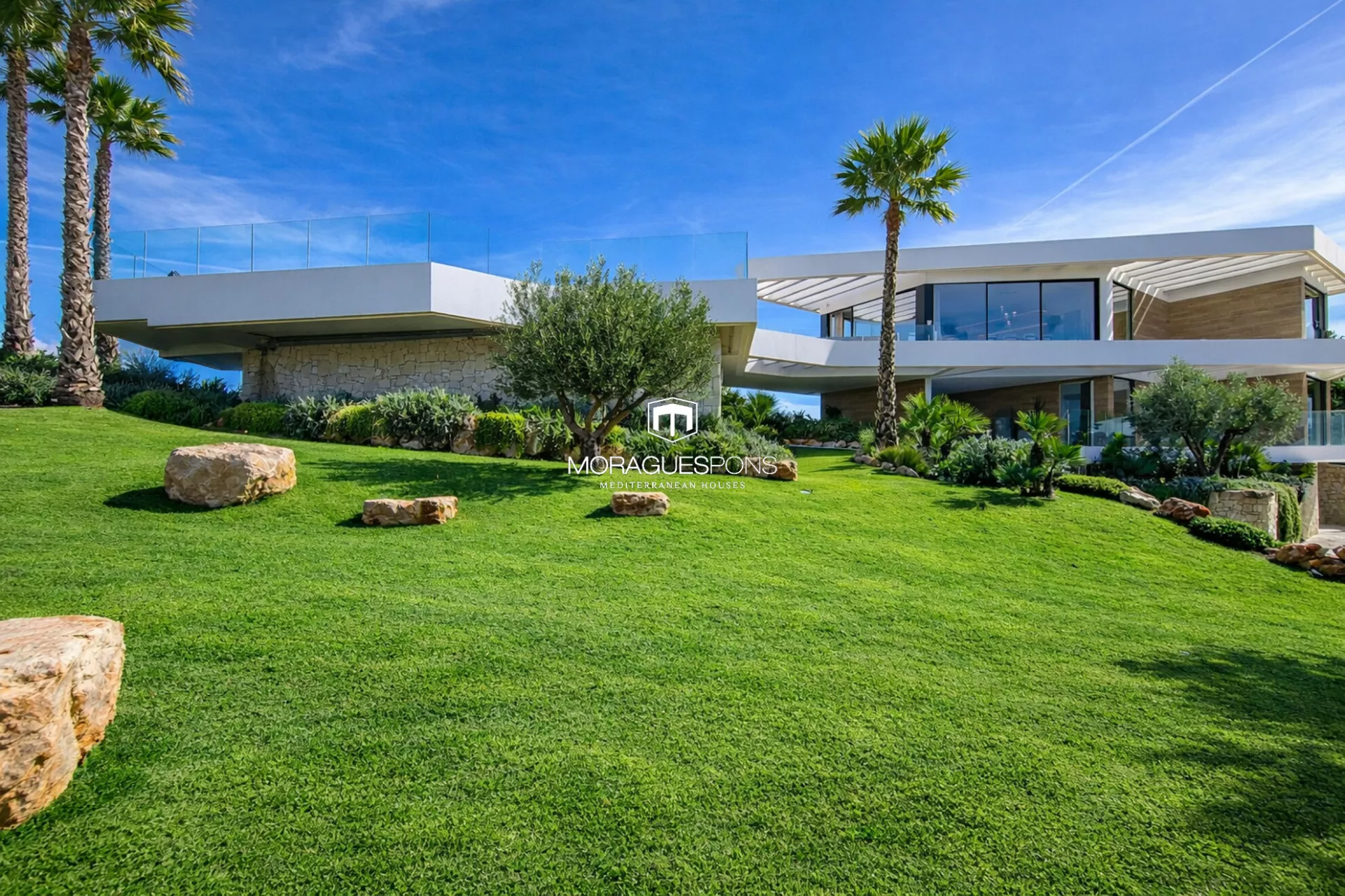 Luxury villa with sea views and views of Portitxol Island in Jávea - 3/40