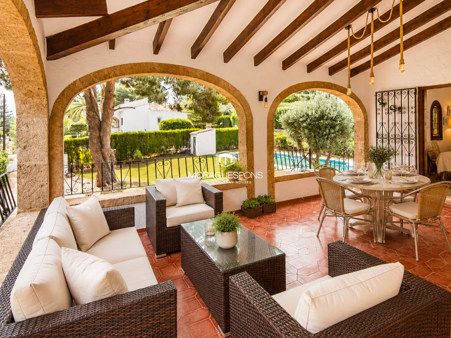 Villa for sale near the Arenal Beach in Jávea - 4/42