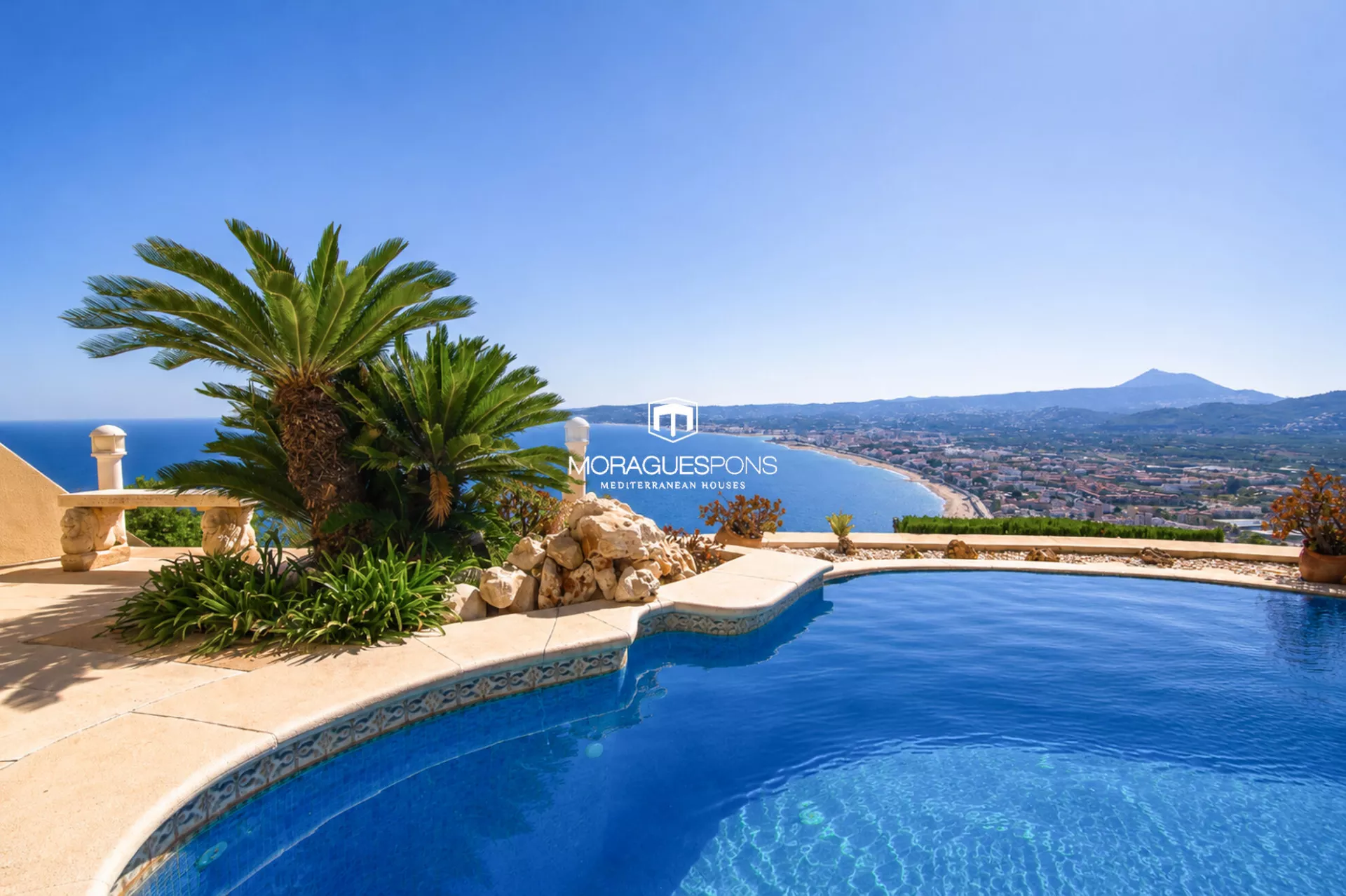 Villa de lujo con vistas al mar en Jávea - 2/39