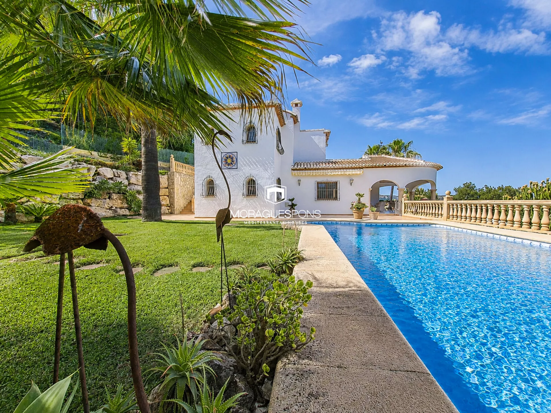 Villa mediterránea con vistas al mar en Jávea