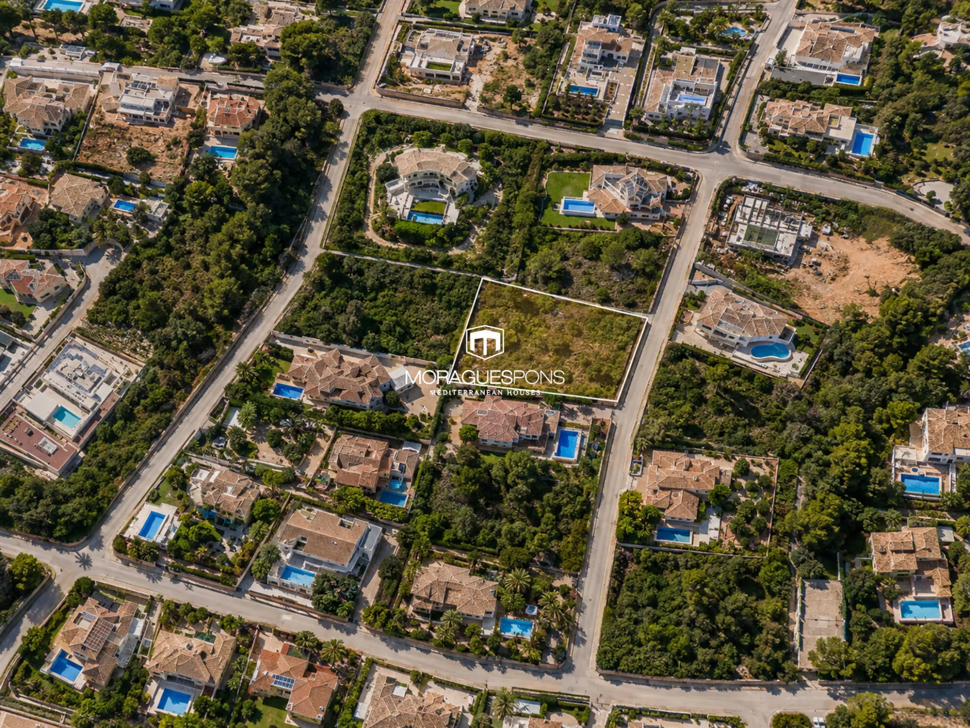 Plot with building licence · Montgó - 3/3