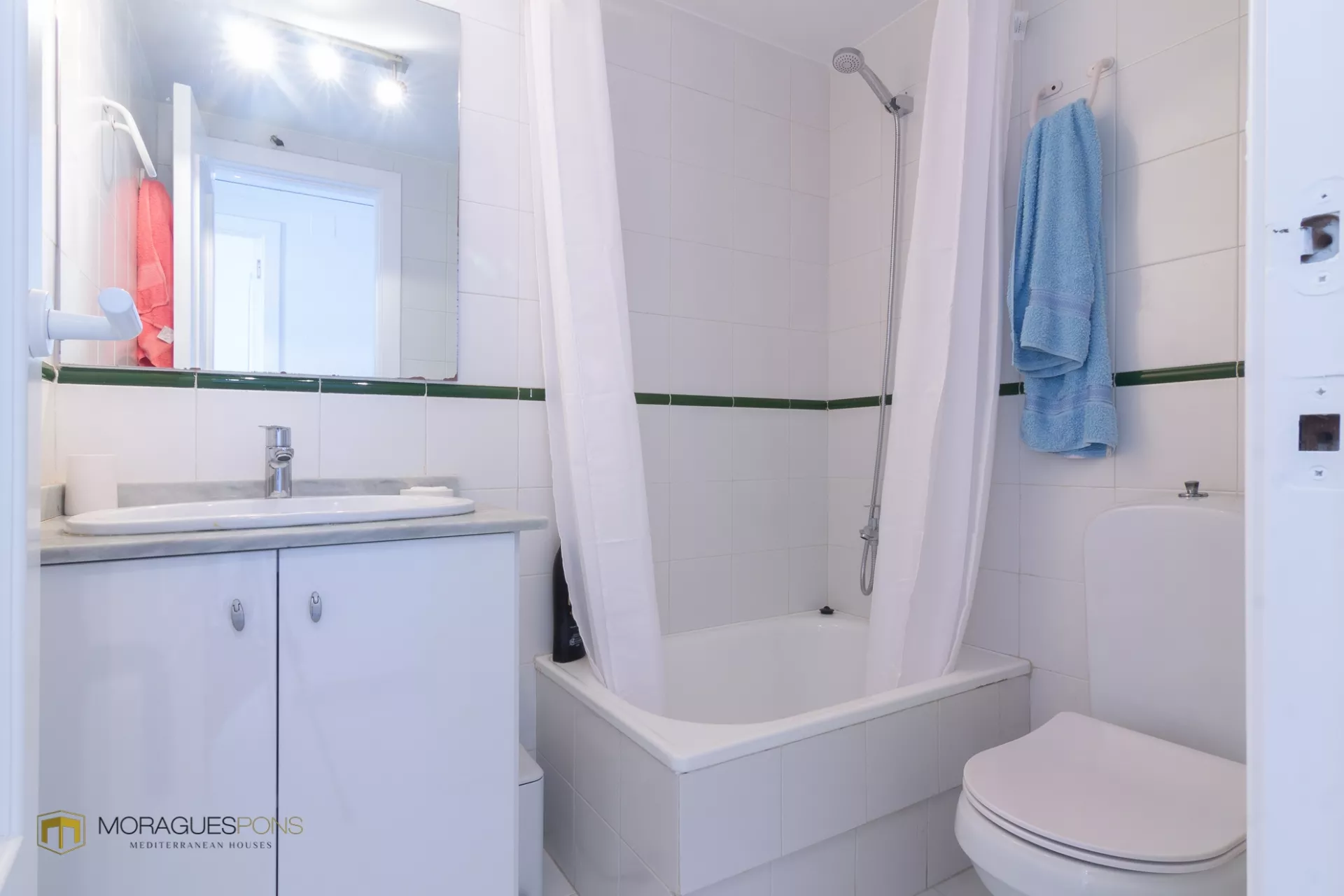 Image 17 of 22