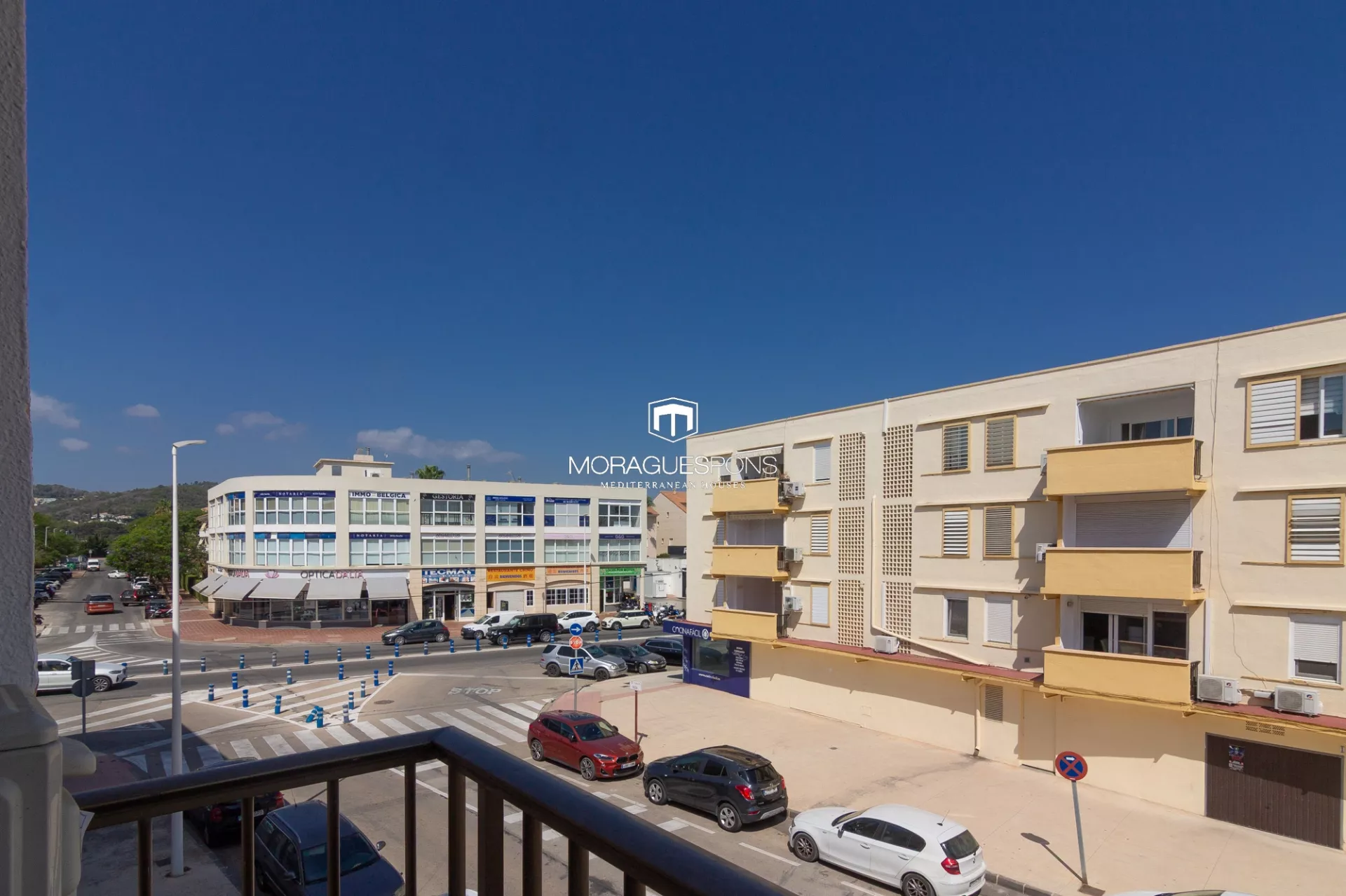 Image 14 of 14