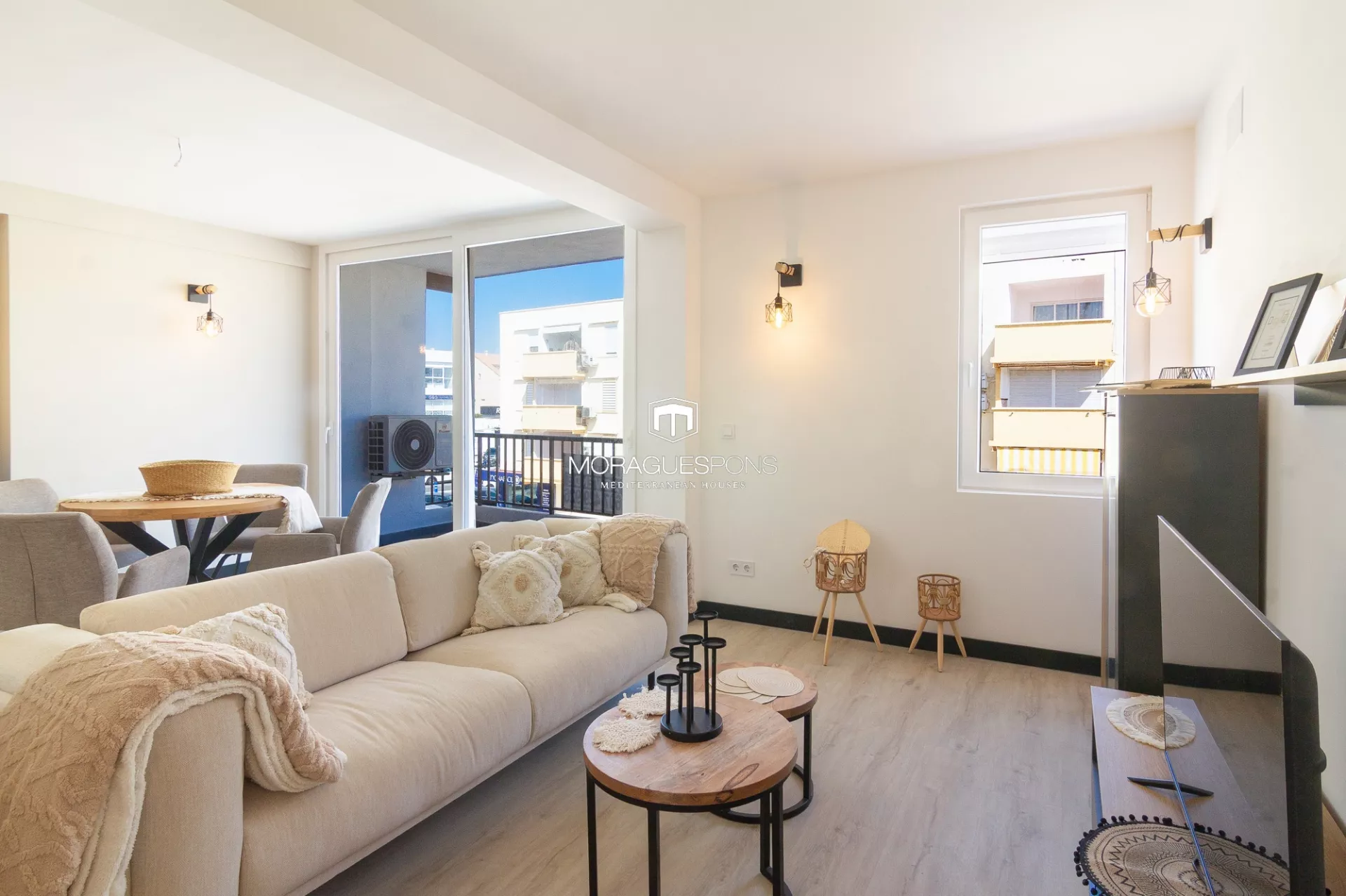 Renovierte Wohnung in der Nähe des Arenal-Strandes mit Parkplatz - 2/14