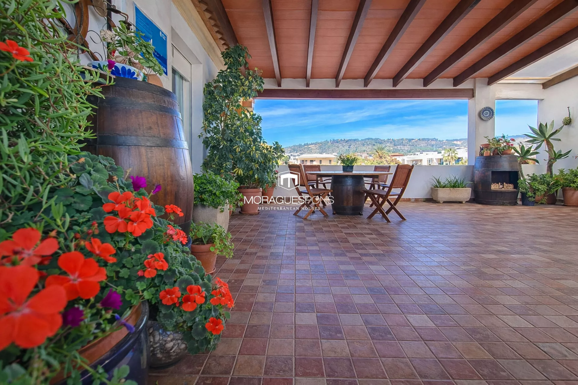 Onafhankelijk penthouse met groot terras van 55 m² in Jávea - 1/28