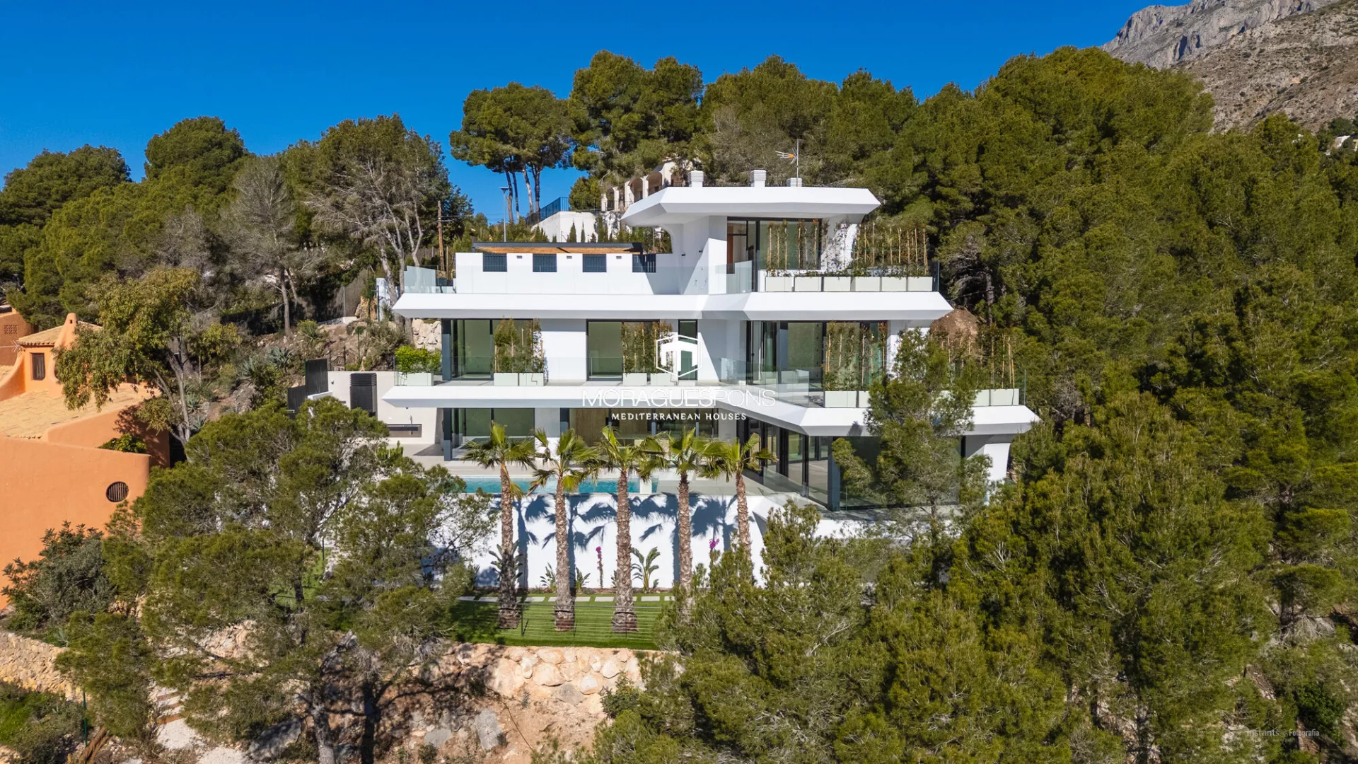 Newly Built Villa with Sea Views in Altea - 1/29