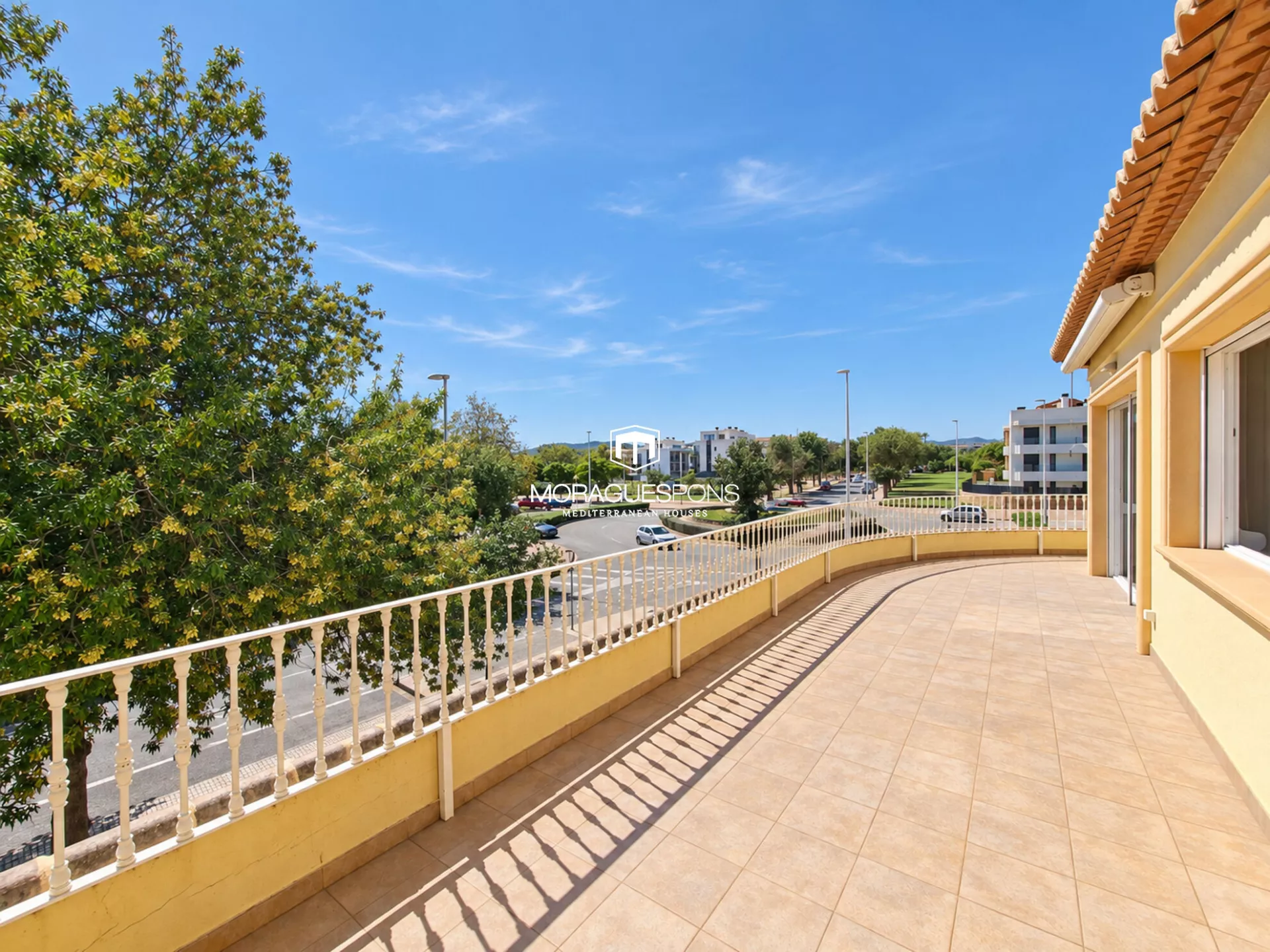 Image 19 of 19