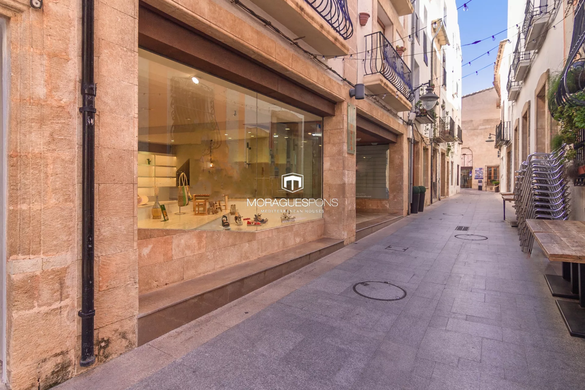 Local commercial à louer au cœur du centre historique de Jávea