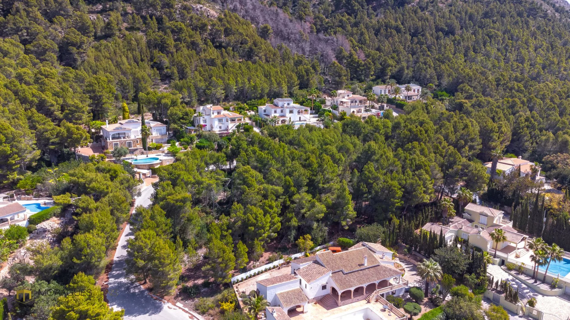 Urban plots in El Montgó Jávea with open valley views - 2/9