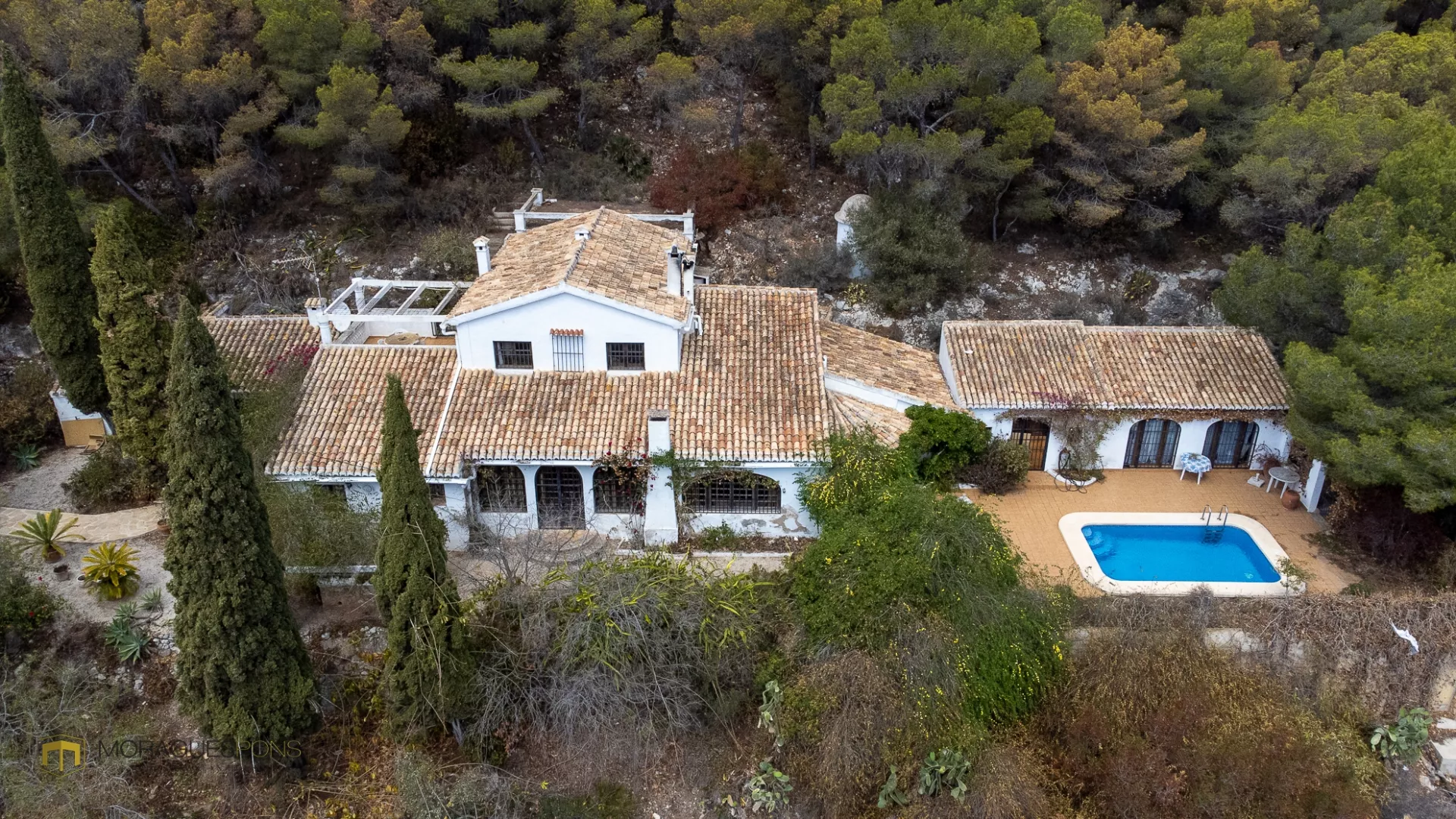 Maison dans la ville de Jávea à réformer. Votre prochain projet de vie. - 3/21