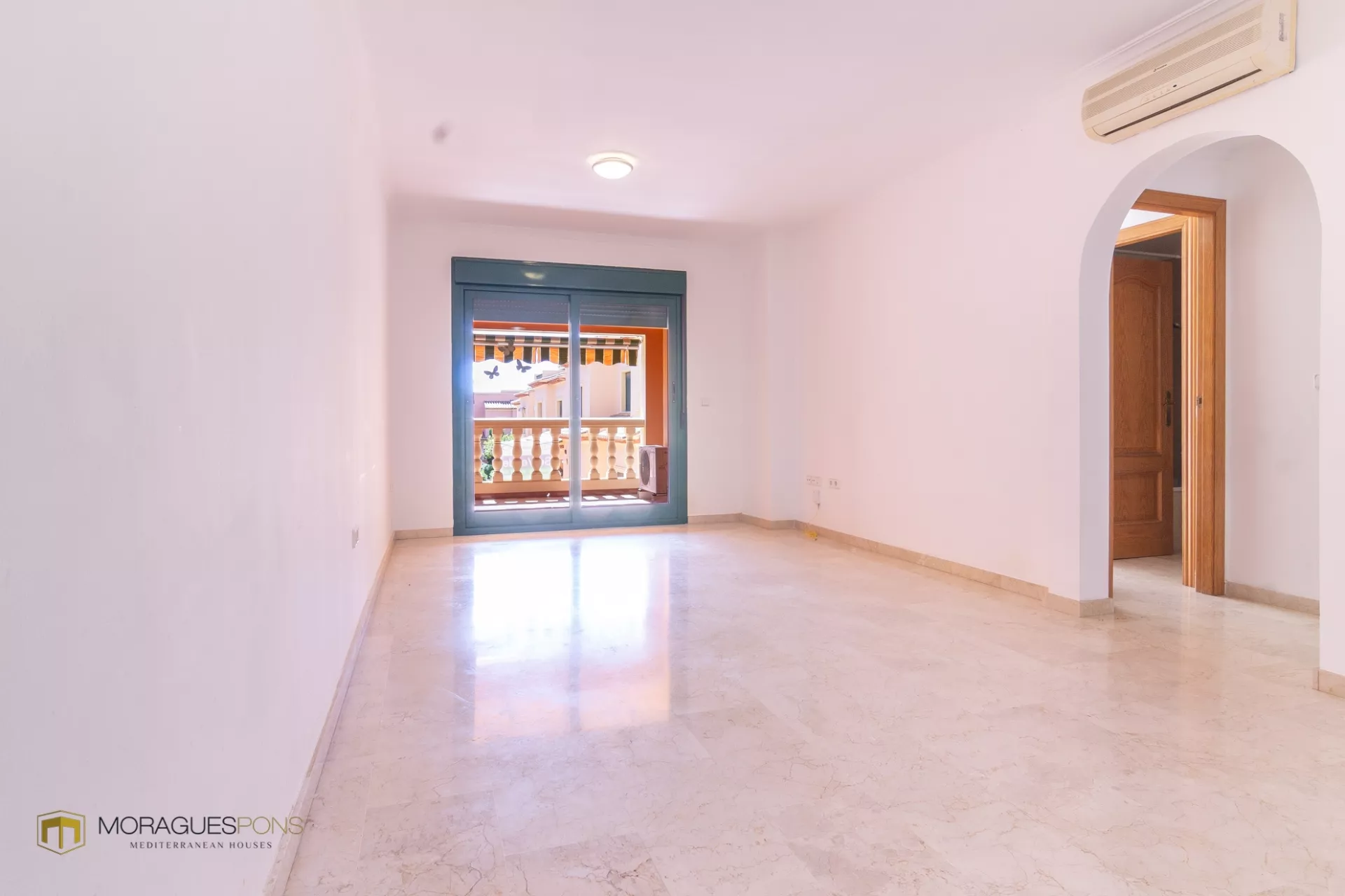 Location à long terme dans le port de Jávea - 3/10