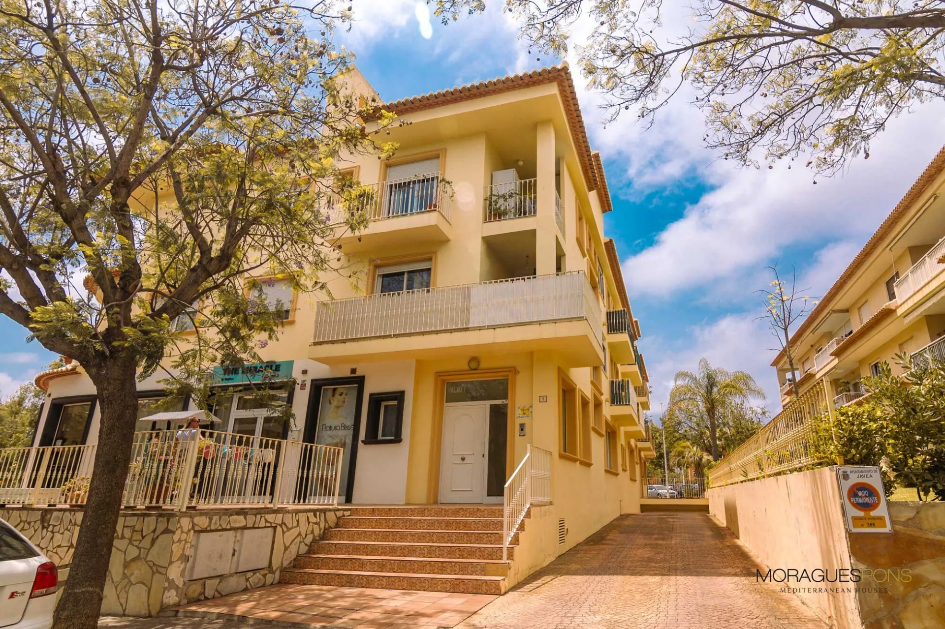 Places de parking avec cave près du Port , Jávea