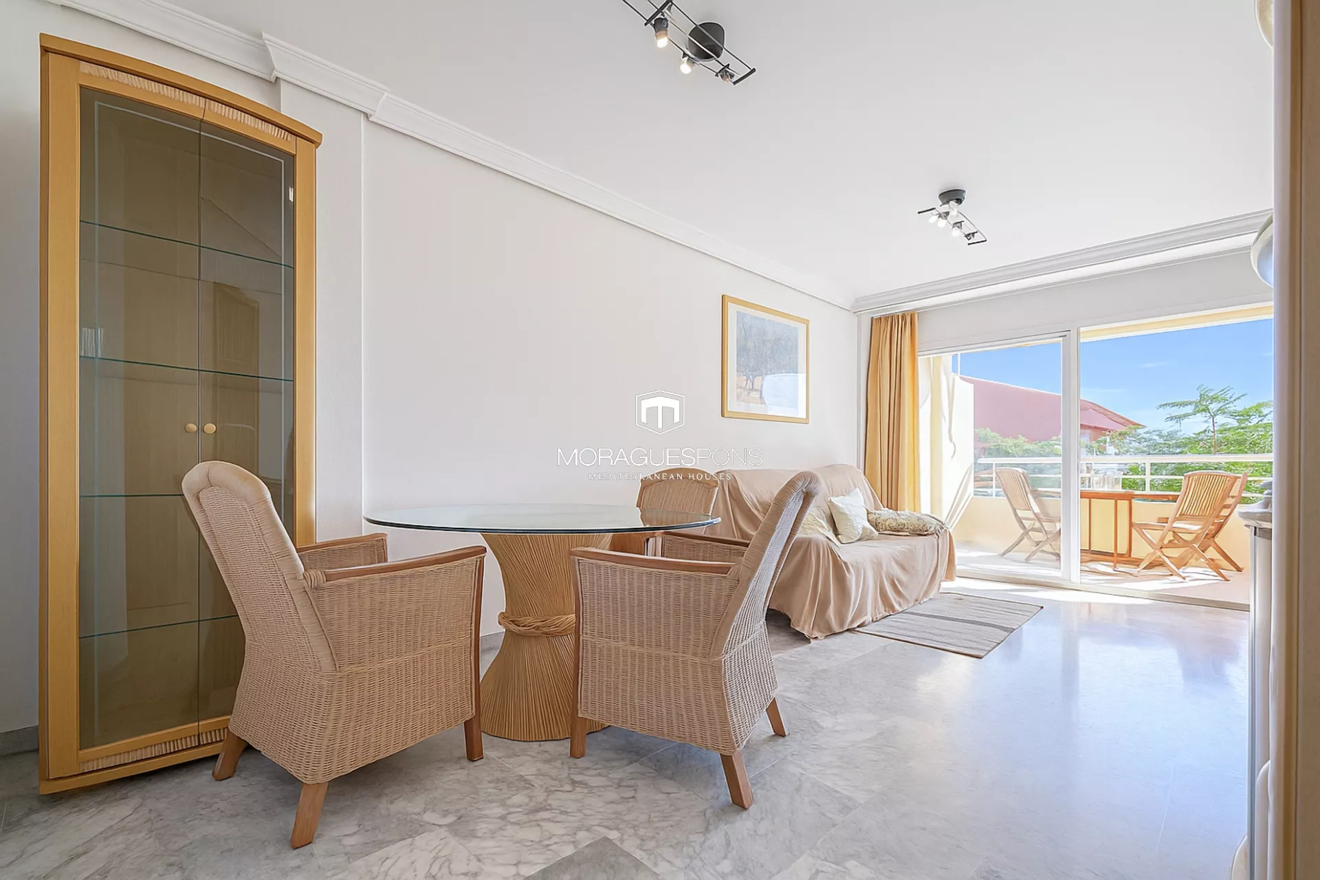 Apartment with Terrace and Open Views close to the port Jávea - 3/21